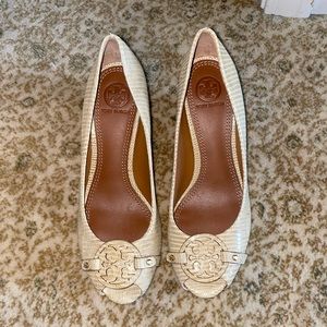 NEW Tory Burch shoes size 7.5